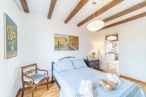 1 bedroom, free WiFi, bed sheets - Apartment 'Contessa Di Corfu ii' with Sea View, Wi-Fi and Air Conditioning (Corfu)