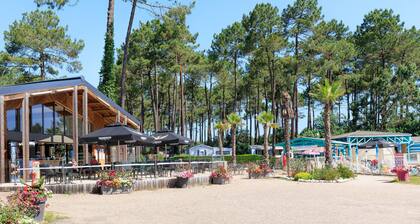 Appartement de vacances "Mobile-home Alain" avec jardin et terrasse