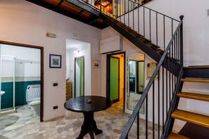 Interior - Holiday Home 'Casa Isabella' with Wi-Fi and Air Conditioning (gallipoli)