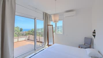 4 camere, ferro/asse da stiro, Wi-Fi gratuito, lenzuola