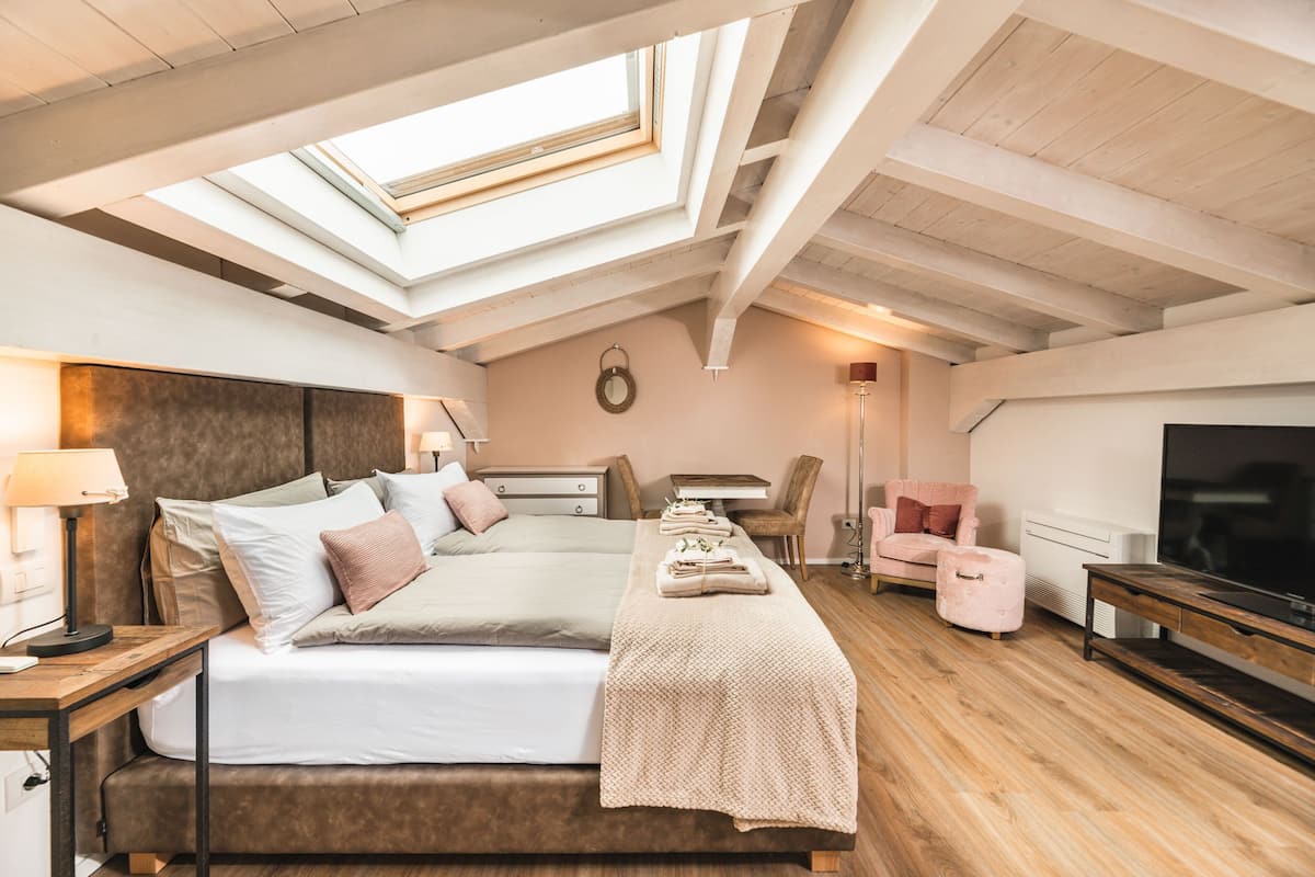 1 habitación, ropa de cama de alta calidad y edredón
