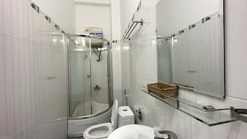 Shower, free toiletries, towels, soap