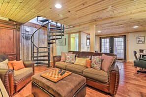 TV, fireplace, books, offices