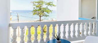 Aguada Ocean Club Apt 3B - 2 Bed 1 Bath Suite