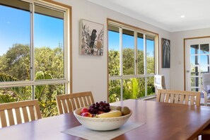 Dining - Breathtaking Panoramic Ocean Views (Point Arkwright)