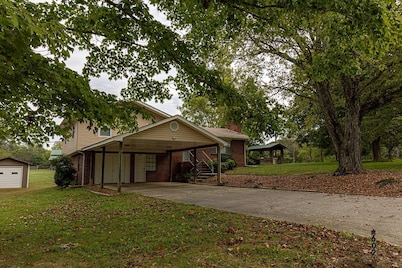 Harrison Bay State Park - Bring your own boat! 12-acres with a fishing pond on site