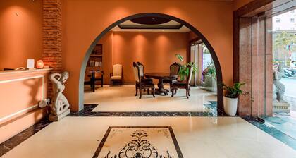 Super OYO Capital O 1173 Le Grand Hanoi Hotel - The Ruby