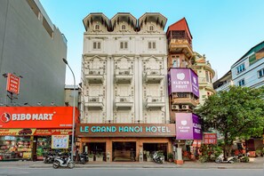 Front of property - Super OYO Capital O 1173 Le Grand Hanoi Hotel - The Ruby (Hanoi)