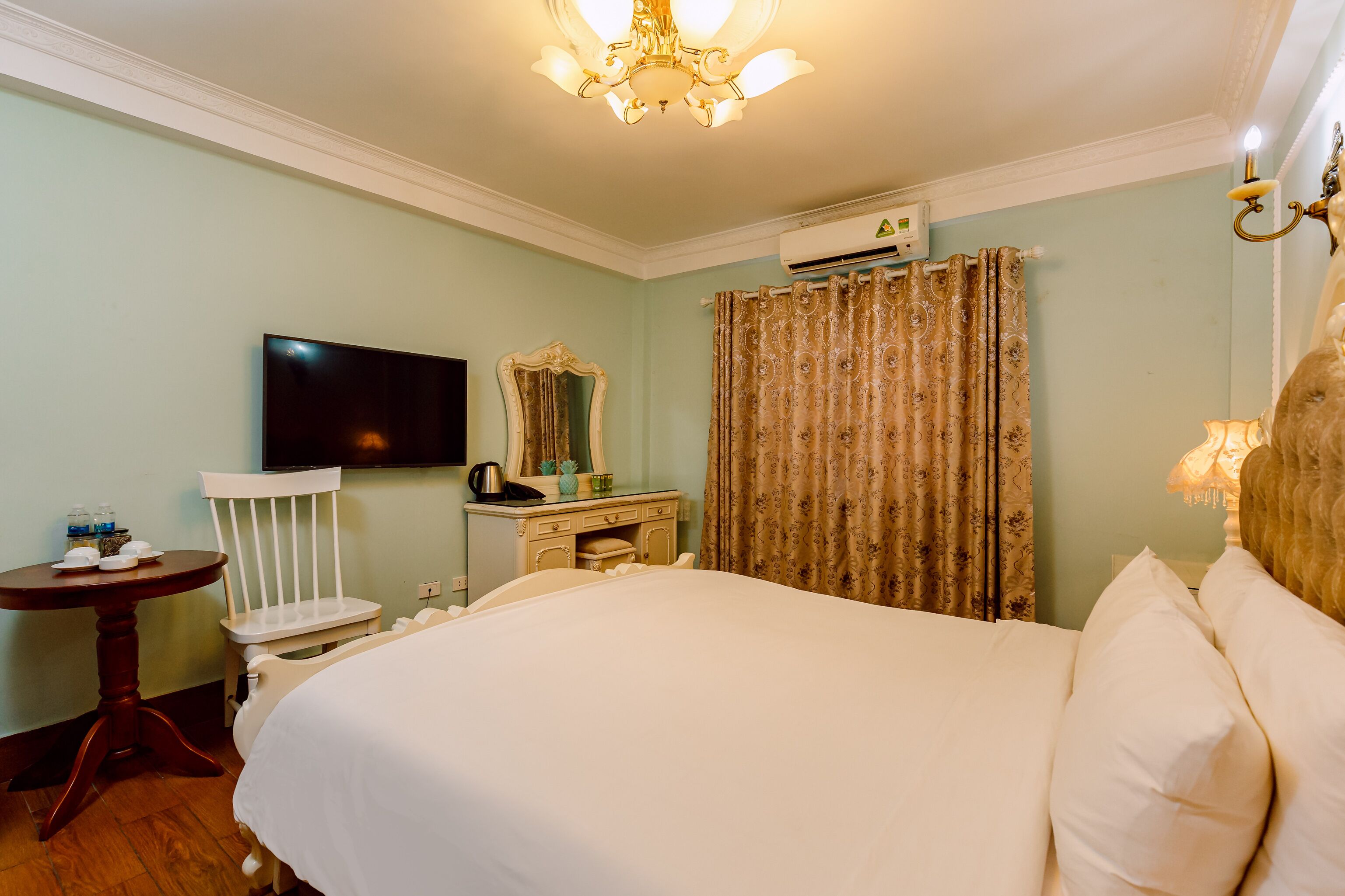 Photo - Super OYO Capital O 1173 Le Grand Hanoi Hotel - The Ruby