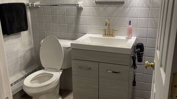 Individually decorated, individually furnished, desk, free WiFi