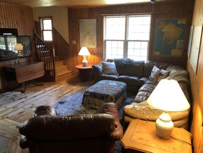 TV, fireplace - 10 bdr Victorian house; private tennis court, lake (Bolton-Est)