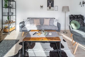 Televisie en een open haard
