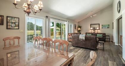 Litchfield Country Club Cottage 4BR 4BA Retreat