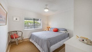 4 habitaciones, tabla de planchar con plancha y wifi gratis 