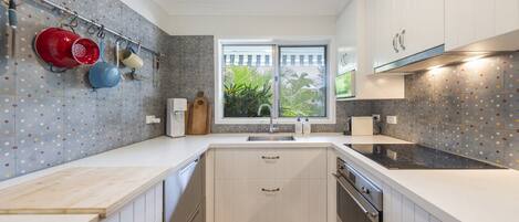 Microwave, oven, stovetop, dishwasher