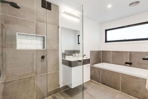 Bathtub, hair dryer