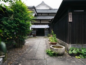 Daily Japanese breakfast (JPY 2750 per person)