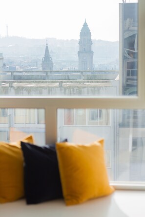 Iron/ironing board, free WiFi, bed sheets - Room Select Porto Suites (Porto)