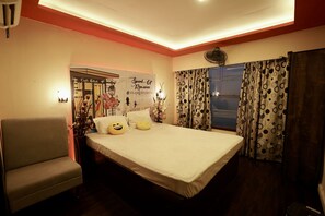 Cabin | Free WiFi - Flodine Boat (Navi Mumbai)