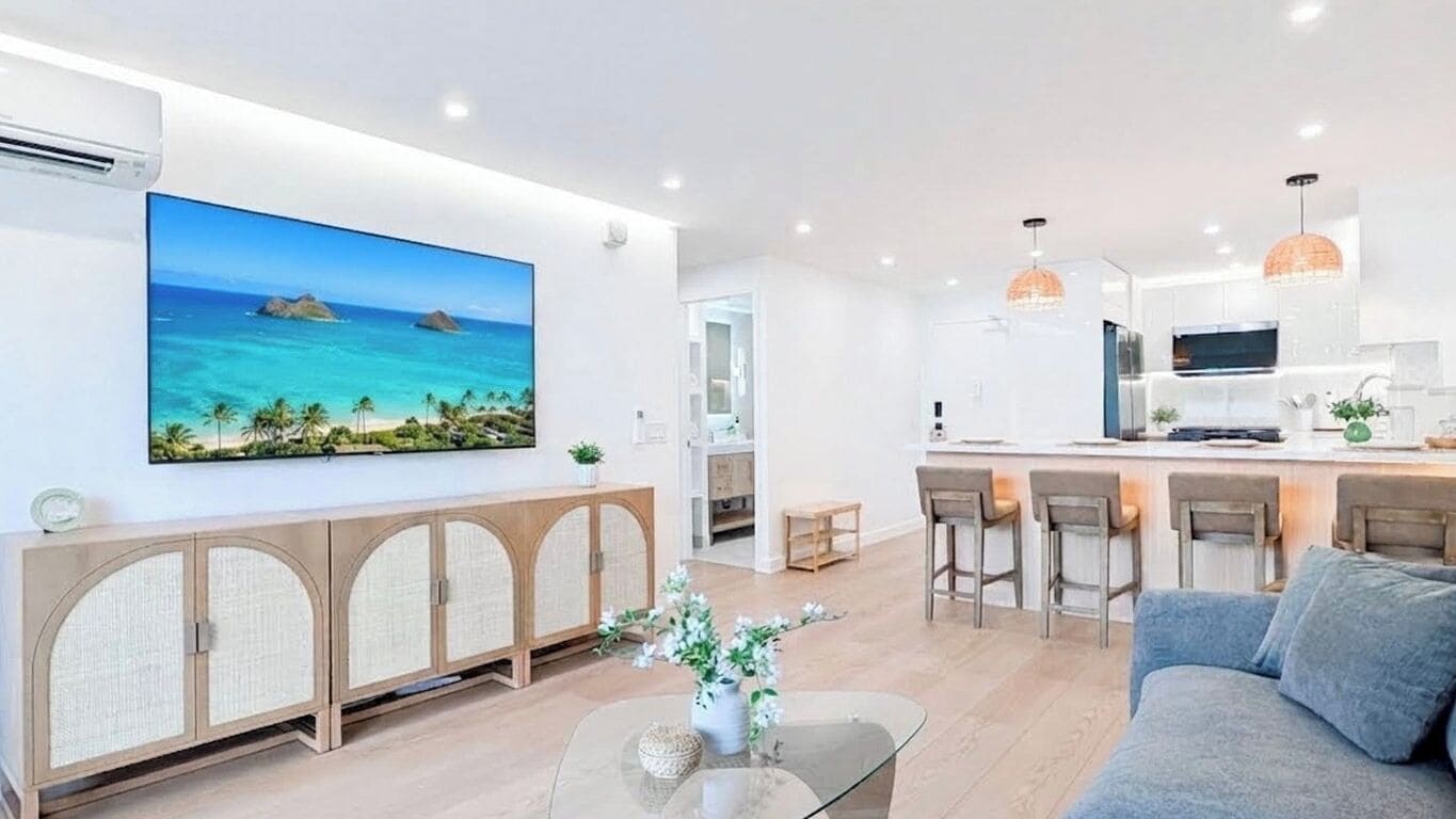 New! 3 Bedroom 4 Beds 2 Bath + 1 Free Parking + Split Ac + 2 Min From The Beach - Honolulu, HI