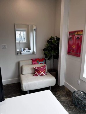TV, offices - The Gathering Barn by Buffalo Mountain Getaway (Meadows of Dan)