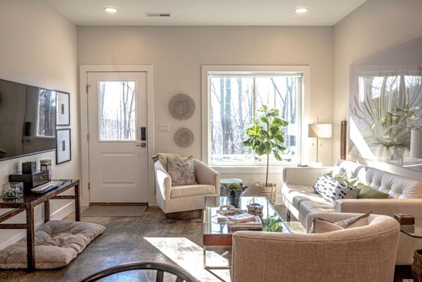 TV, offices, printers - The Gathering Barn - where luxury meets the outdoors by BMG (Meadows of Dan)