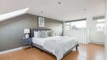 Apartment | 2 bedrooms, desk, free WiFi