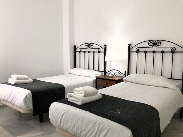 2 slaapkamers, wifi, beddengoed