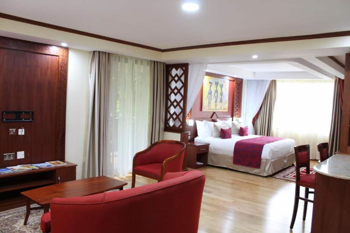 Presidential Süit | Minibar, masa, dizüstü bilgisayar çalışma alanı