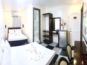 Family Room - Fap Executive Hotel (Puerto Galera)