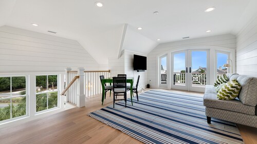 Steps to Sand, Ocean Views, Game Room, Private Pool + Outdoor Kitchen