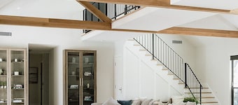 Berry Luxury Barn House