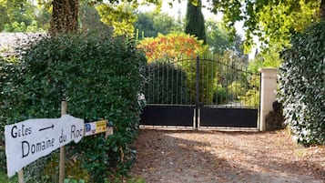 Enceinte de lâhĂ©bergement