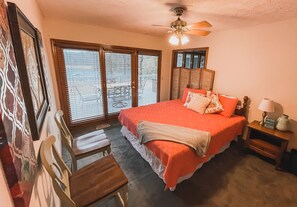 6 bedrooms, travel cot, free WiFi, bed sheets