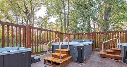Biggest 2 bedroom @ Teton Creek Resort - Hot Tub!