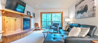 Modern Remodel Top Level Corner Unit with Hot Tubs