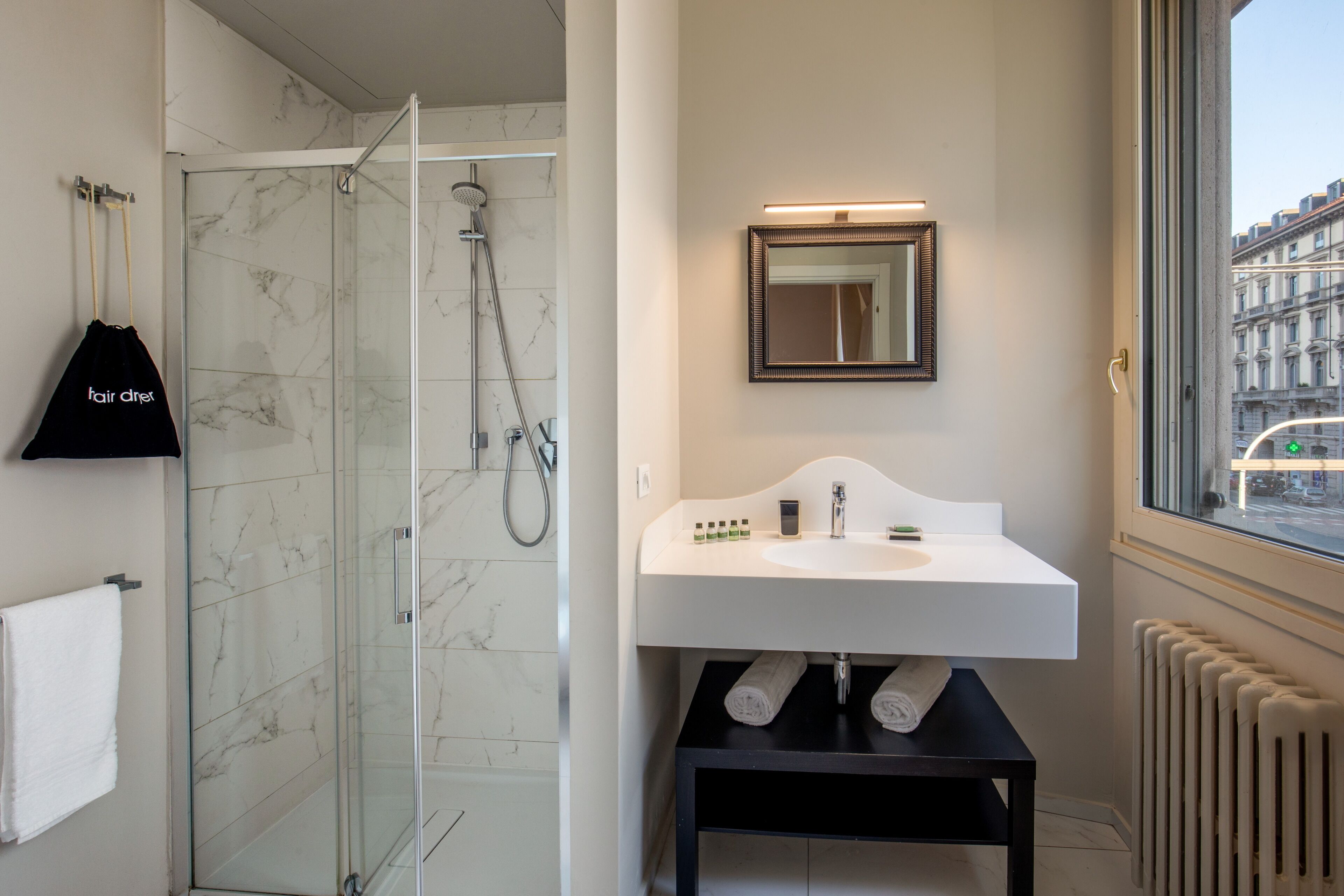 Foto - Daplace - Corso Monforte Suites