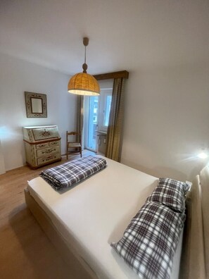 2 bedrooms, WiFi - Apartment in Toblach in the heart of the Dolomites (Dobbiaco)