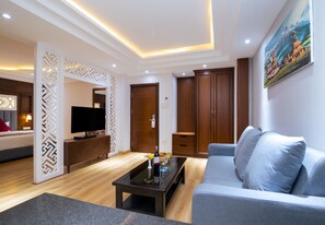 Premium bedding, individually decorated, individually furnished - Hotel Ama-La, Thamel, Kathmandu (Kathmandu)