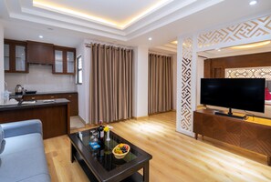 Estudio ejecutivo (Suite Room) | Ropa de cama de alta calidad y decoración individual