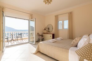 5 bedrooms, in-room safe, iron/ironing board, free WiFi