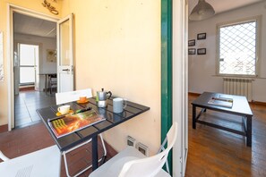 Dining - Stylish in Spanish Quarter by Wonderful Italy (Napoli)