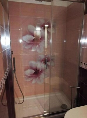 Shower, hair dryer, bidet, towels - Tiber House - Syracuse (Siracusa)