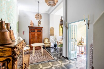 Charming 6 Bed  - Sleeps 12 - A typical Andalusian House with Terraces  - Seville Eduardo D'Ato
