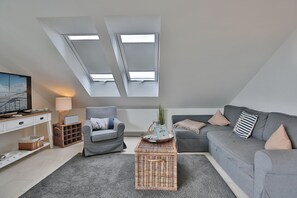 تلفزيون، مشغل دي في دي، ستيريو