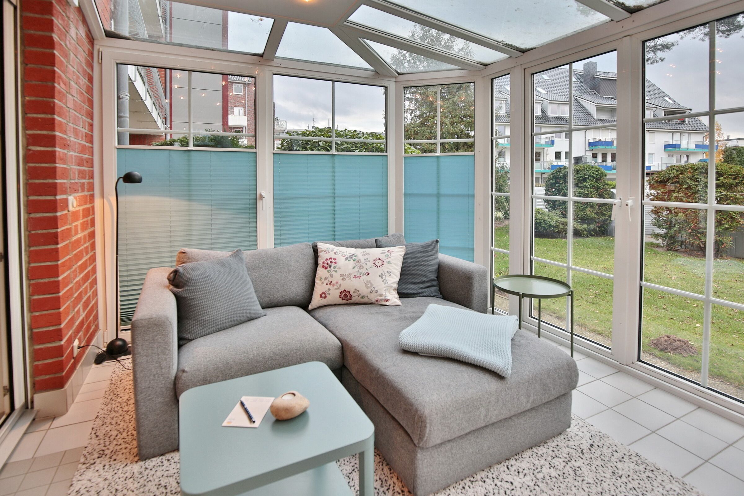 Fernseher, DVD-Player, Stereoanlage