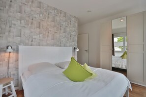 2 Schlafzimmer, Bügeleisen/Bügelbrett, kostenloses WLAN