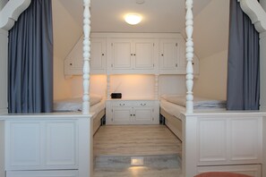 1 quarto