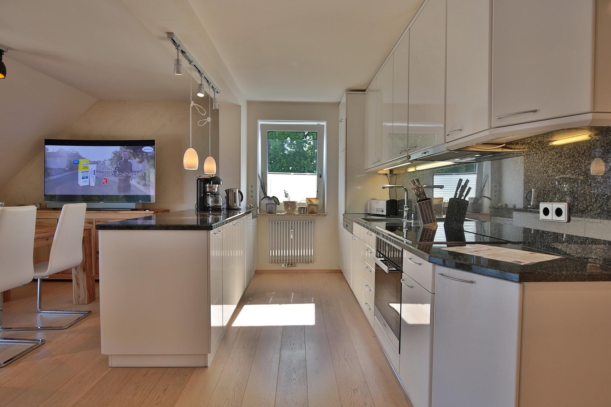 Kühlschrank, Ofen, Herdplatte, Geschirrspüler