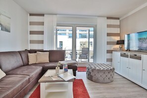 Fernseher, Stereoanlage